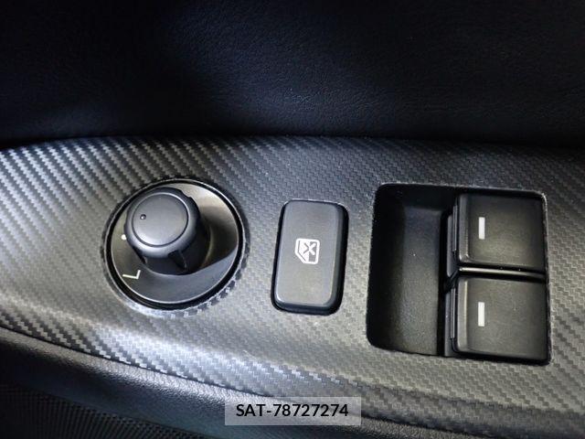 Mazda ROADSTER 2023-07 8246521-20