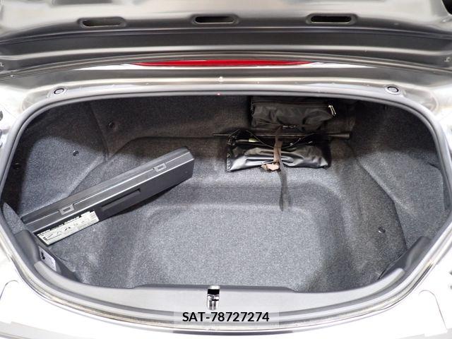 Mazda ROADSTER 2023-07 8246521-22