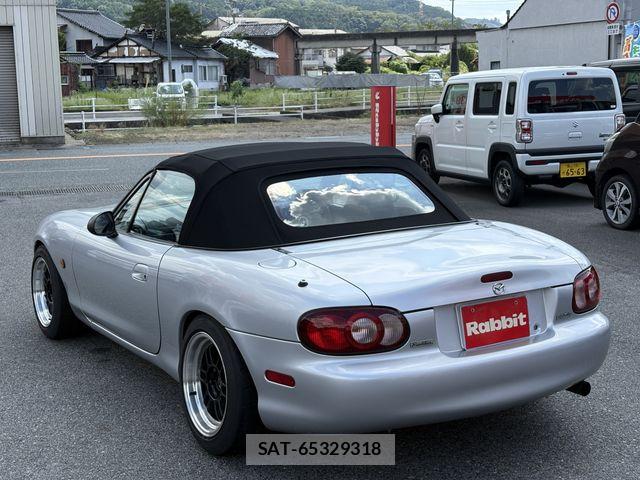 Mazda ROADSTER 2004-03 8246529-9