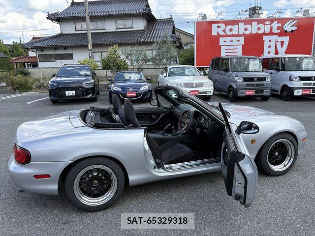 Mazda ROADSTER 2004-03 8246529-17