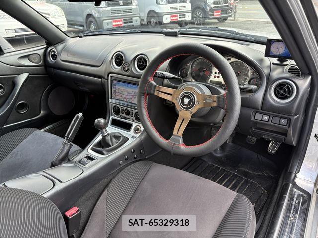 Mazda ROADSTER 2004-03 8246529-18