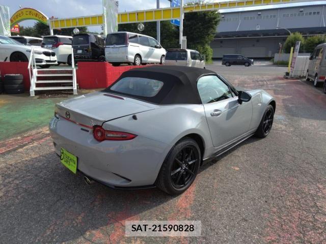 Mazda ROADSTER 2024-03 8316737-10