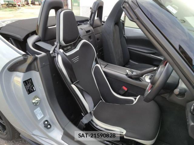 Mazda ROADSTER 2024-03 8316737-12