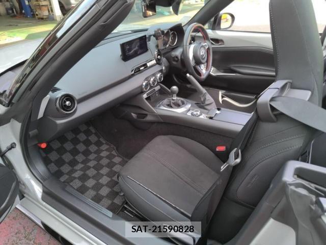 Mazda ROADSTER 2024-03 8316737-22