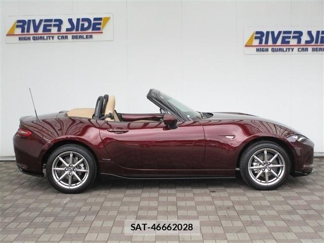 Mazda ROADSTER 2025-04 8316731-3