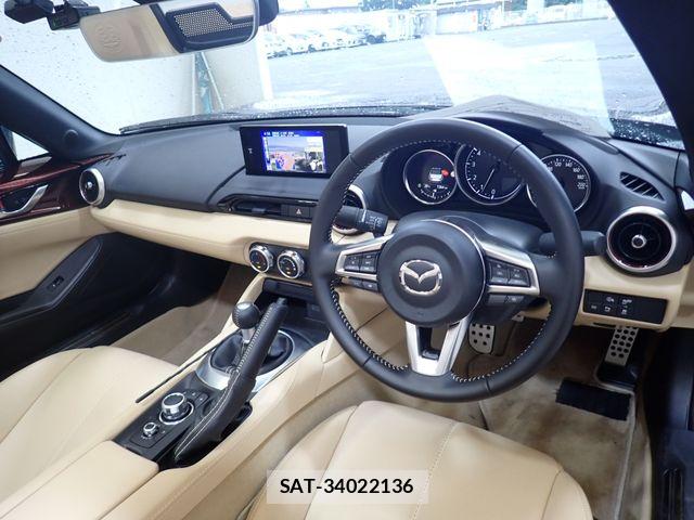 Mazda ROADSTER 2025-06 8316725-1