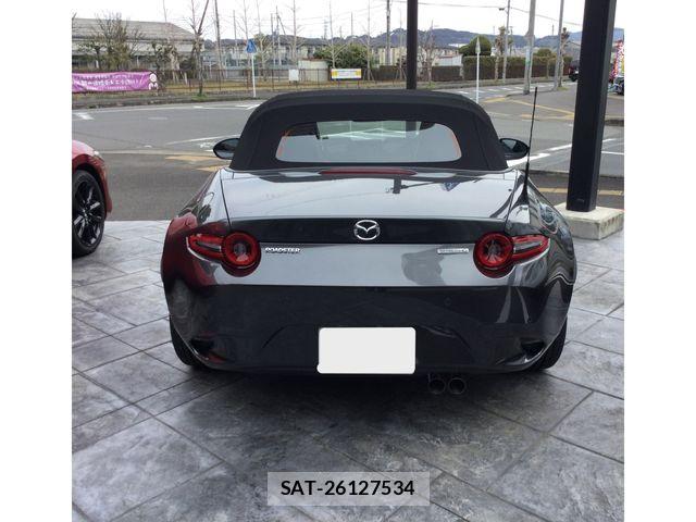 Mazda ROADSTER 2025-01 8316738-3