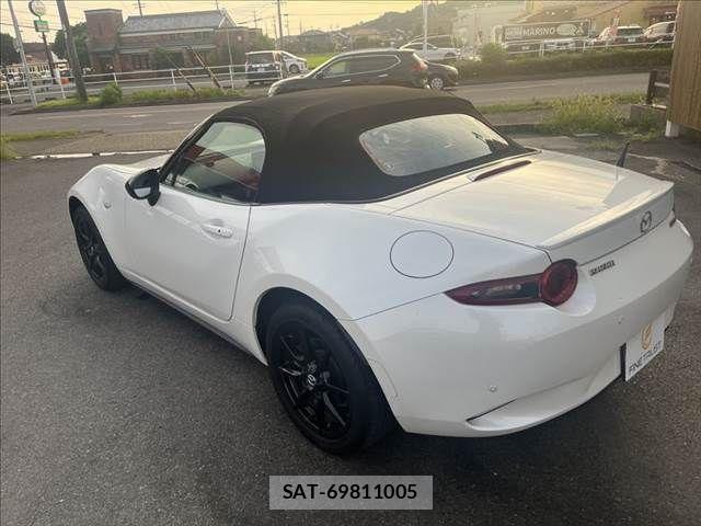 Mazda ROADSTER 2021-10 8316740-17