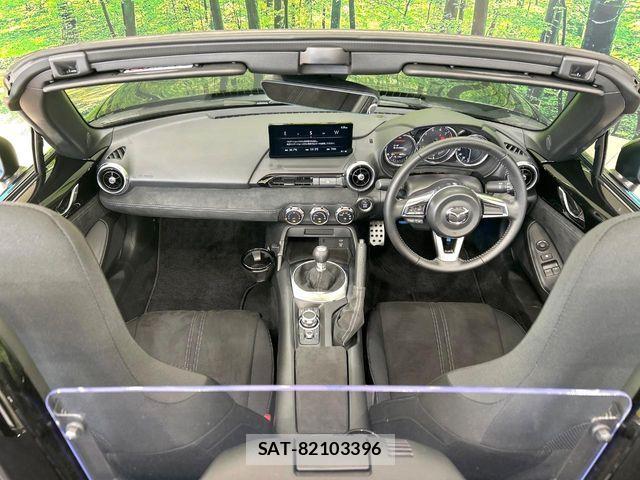 Mazda ROADSTER 2024-03 8316736-1