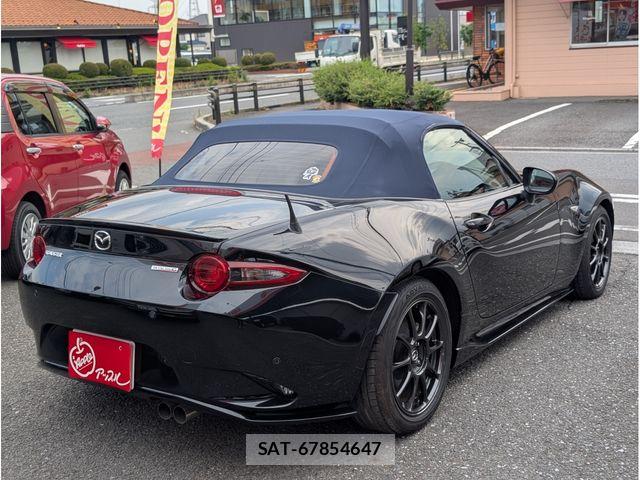 Mazda ROADSTER 2023-08 8316733-5