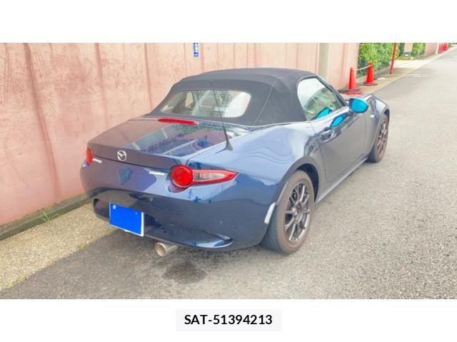 Mazda ROADSTER 2022-02 8316734-2