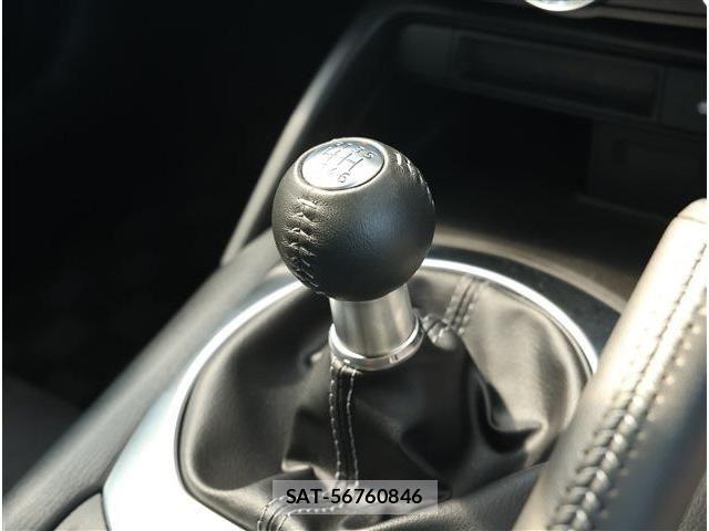 Mazda ROADSTER 2026-02 8337642-8