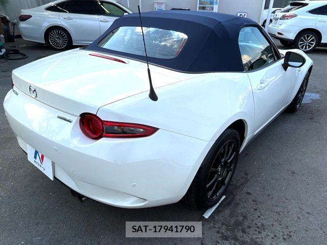 Mazda ROADSTER 2022-03 8337644-16