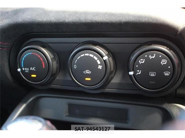 Mazda ROADSTER 2016-06 8337653-6
