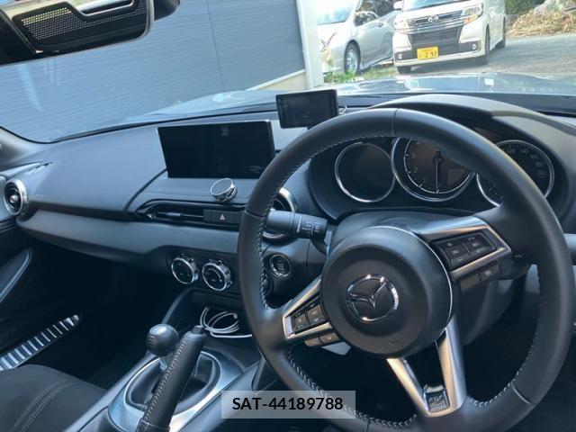 Mazda ROADSTER 2024-03 8337646-13
