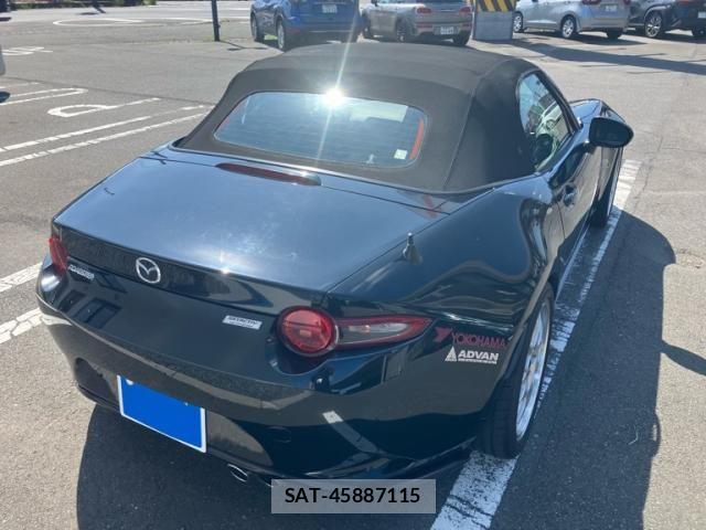 Mazda ROADSTER 2015-07 8337650-2