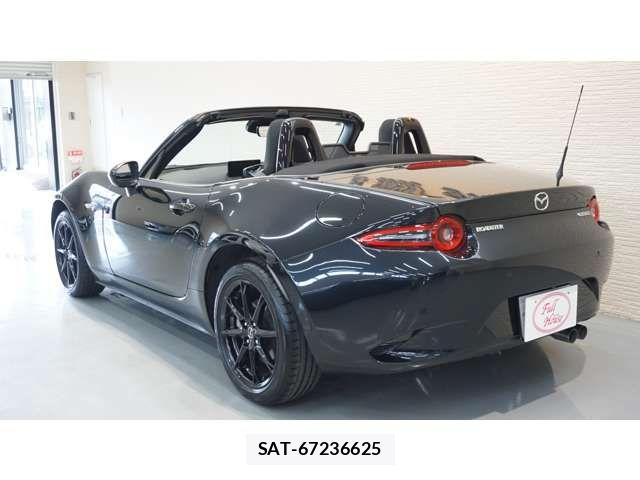 Mazda ROADSTER 2025-11 8355492-8