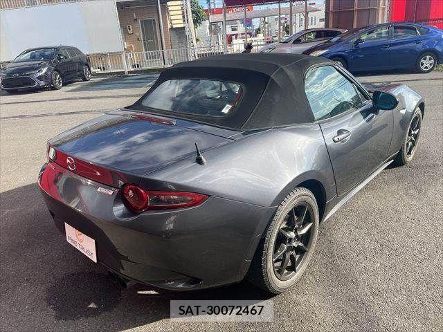 Mazda ROADSTER 2015-09 8355493-14