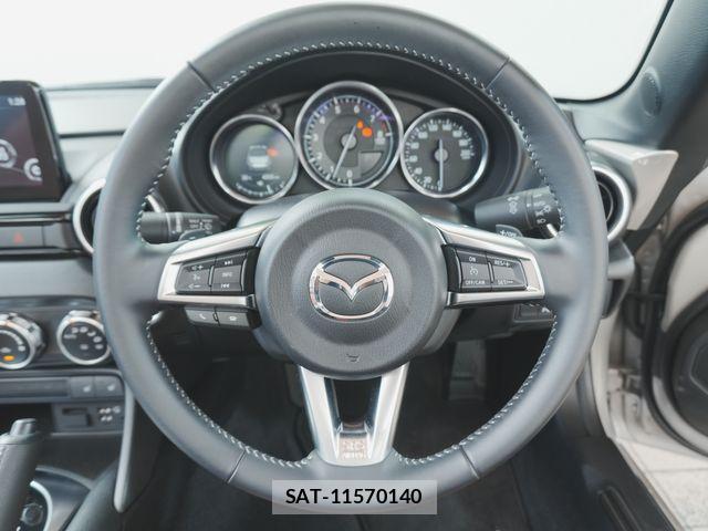 Mazda ROADSTER 2023-11 8355490-16