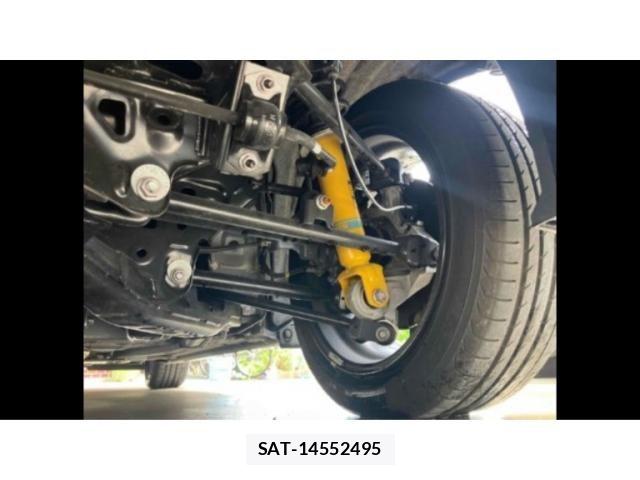 Mazda ROADSTER 2023-03 8355491-5