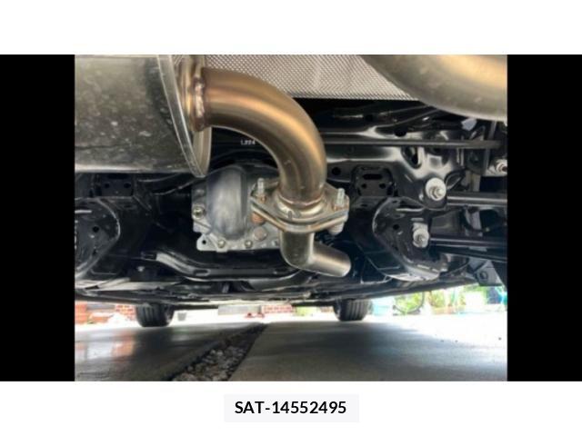 Mazda ROADSTER 2023-03 8355491-6