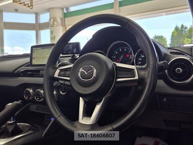 Mazda ROADSTER 2017-11 8355494-12