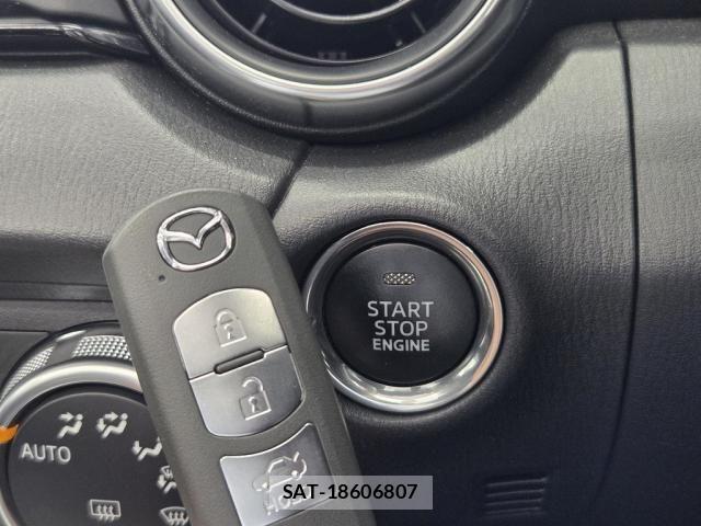 Mazda ROADSTER 2017-11 8355494-15