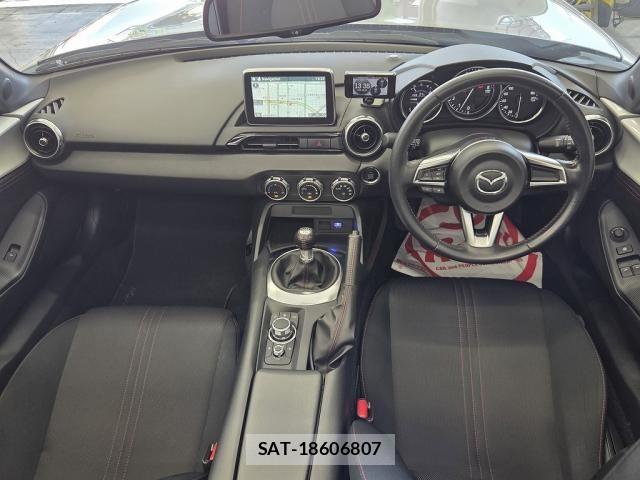 Mazda ROADSTER 2017-11 8355494-2
