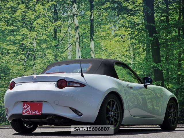 Mazda ROADSTER 2017-11 8355494-7