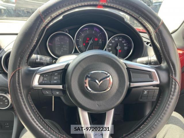 Mazda ROADSTER 2015-08 8368355-16