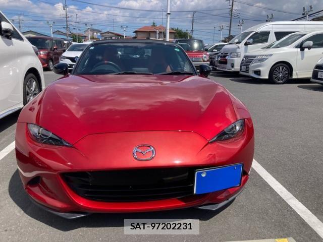 Mazda ROADSTER 2015-08 8368355-1
