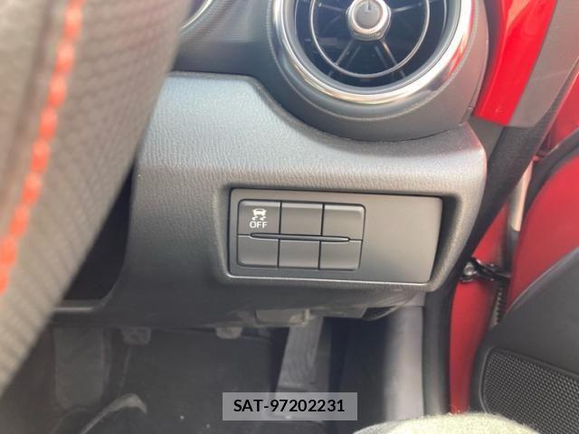 Mazda ROADSTER 2015-08 8368355-19