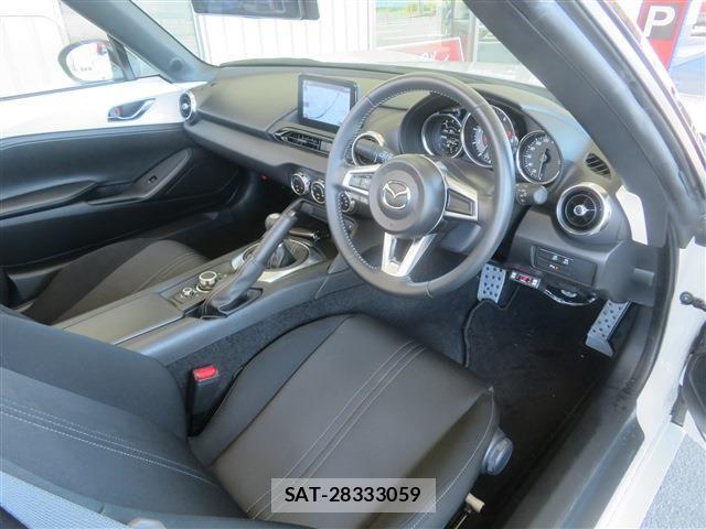 Mazda ROADSTER 2022-07 8368352-5