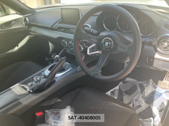 Mazda ROADSTER 2016-02 8368360-9