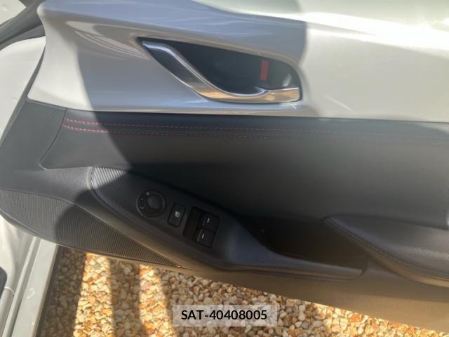 Mazda ROADSTER 2016-02 8368360-10