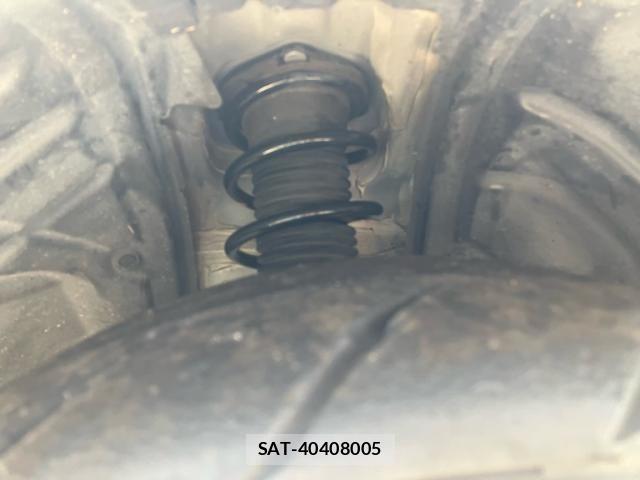 Mazda ROADSTER 2016-02 8368360-3