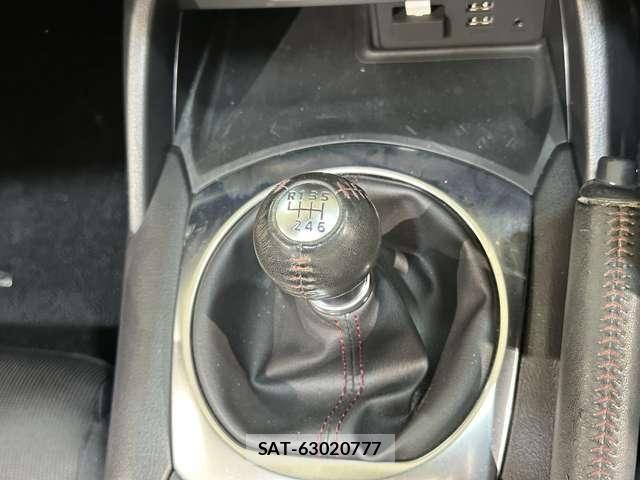 Mazda ROADSTER 2015-09 8368356-28