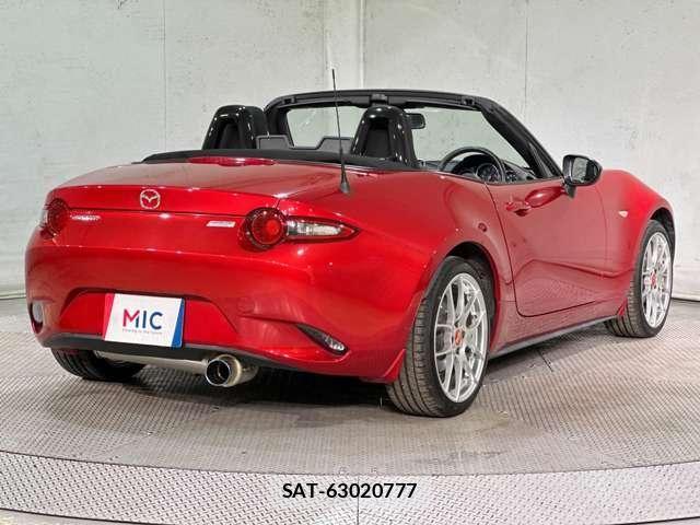 Mazda ROADSTER 2015-09 8368356-4