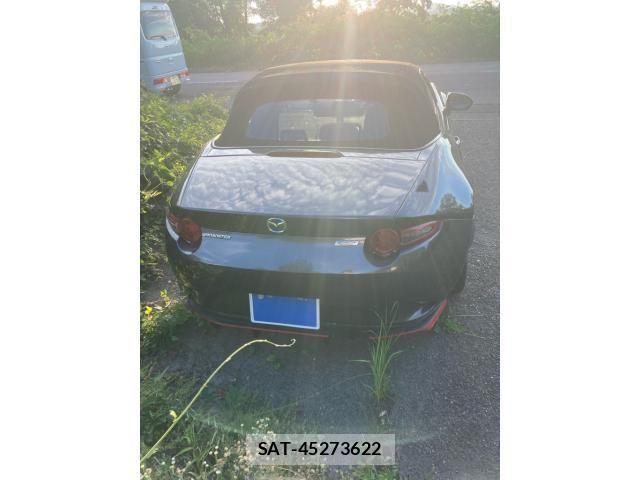 Mazda ROADSTER 2018-03 8368359-3