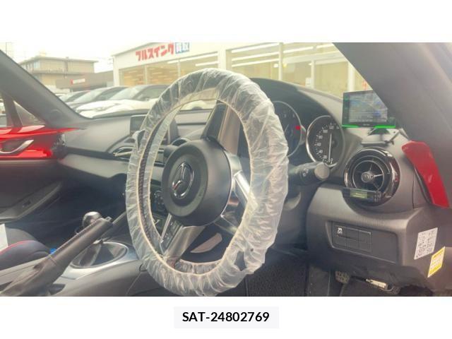 Mazda ROADSTER 2017-03 8368357-9