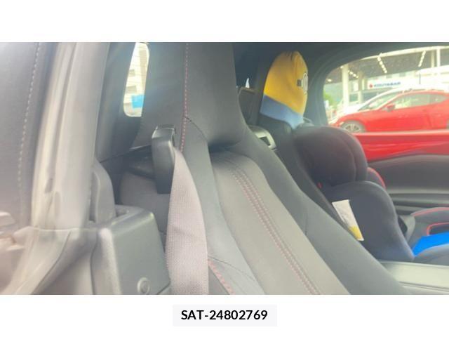 Mazda ROADSTER 2017-03 8368357-10