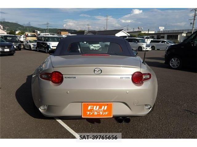 Mazda ROADSTER 2023-08 8368353-11