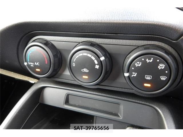 Mazda ROADSTER 2023-08 8368353-19
