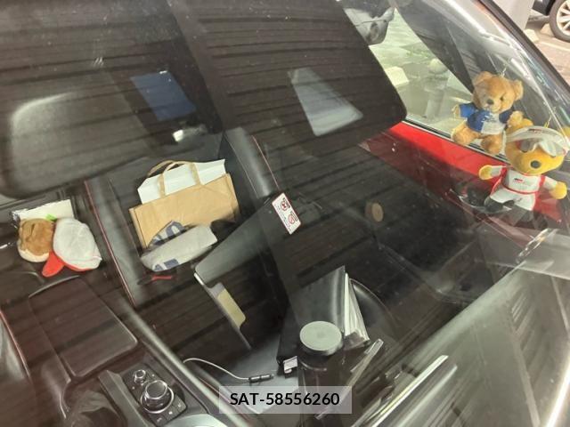 Mazda ROADSTER 2016-01 8372121-16