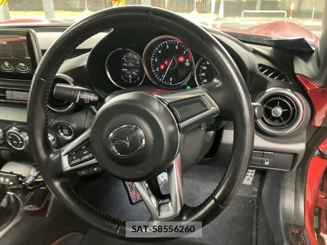Mazda ROADSTER 2016-01 8372121-18