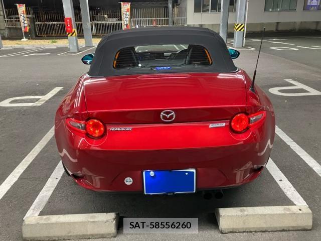 Mazda ROADSTER 2016-01 8372121-4