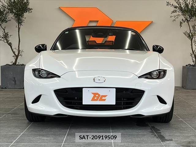 Mazda ROADSTER 2024-11 8414710-8