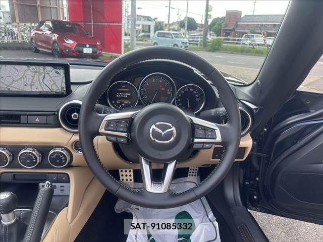 Mazda ROADSTER 2025-03 8414707-10