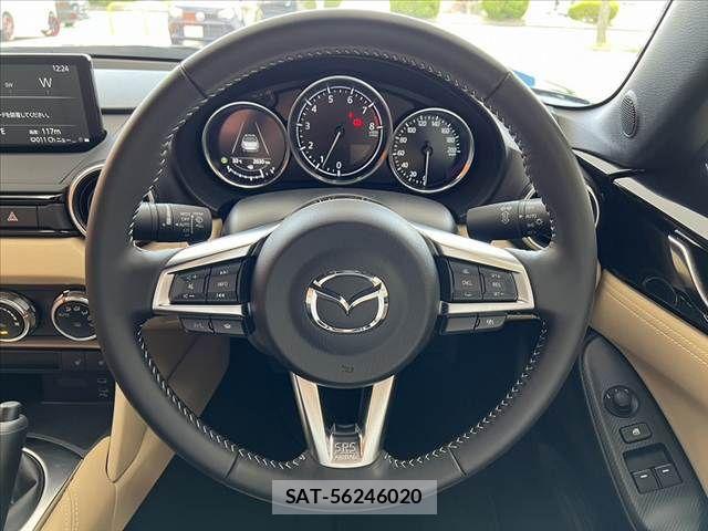 Mazda ROADSTER 2025-12 8414708-27