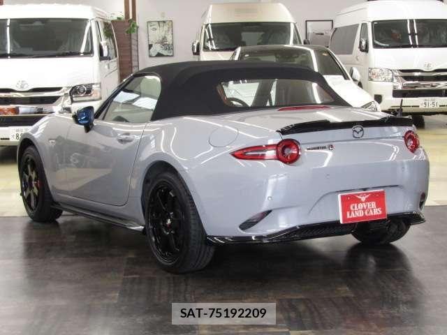 Mazda ROADSTER 2026-04 8414703-3